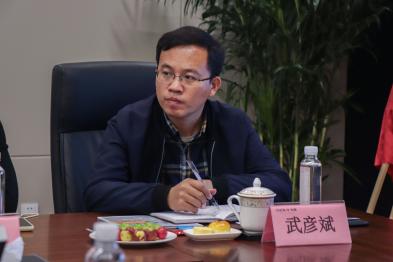 地大成人自拍
党委副书记武彦斌出席会议